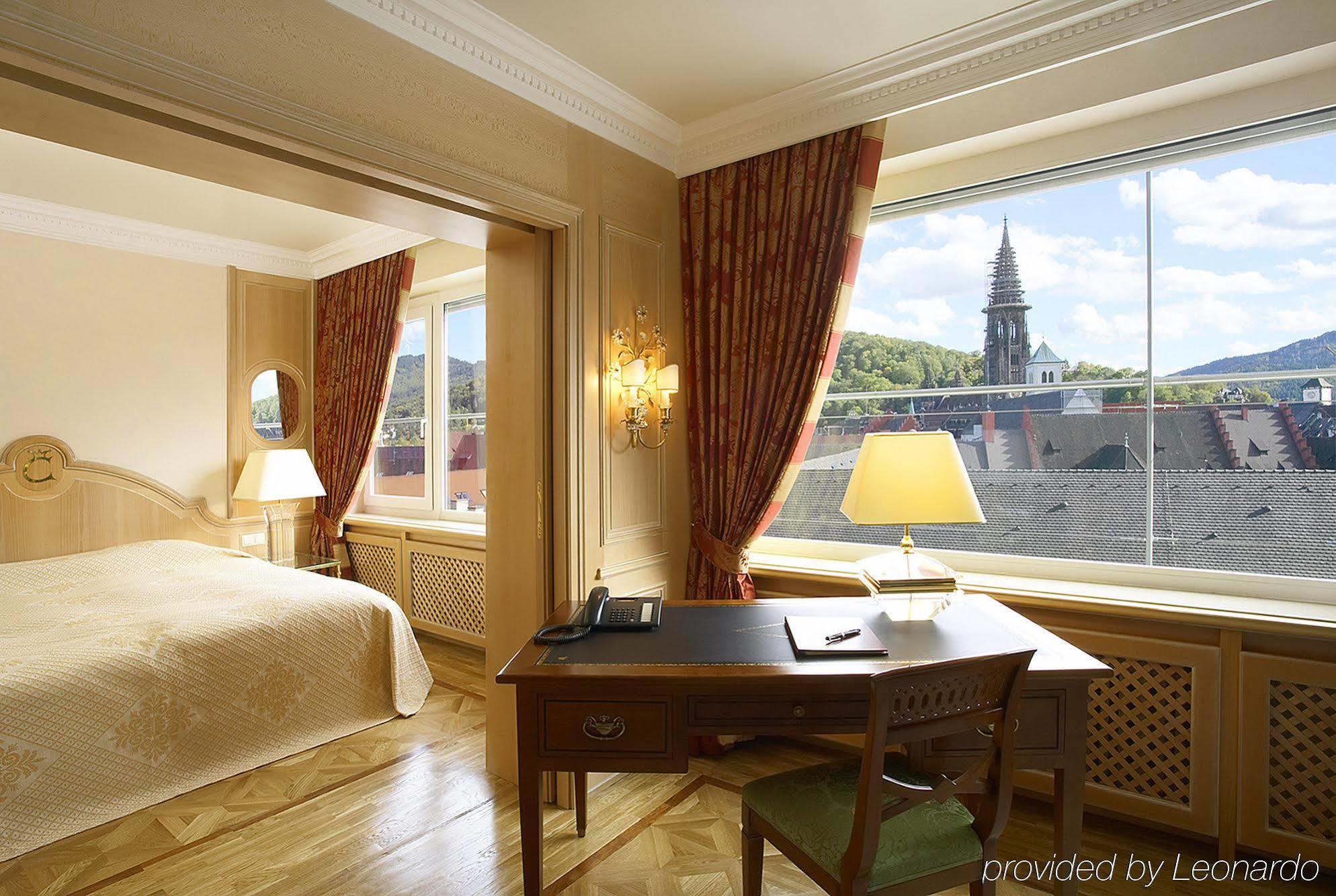 Colombi Hotel Freiburg im Breisgau Exteriör bild Suite at the InterContinental Budapest